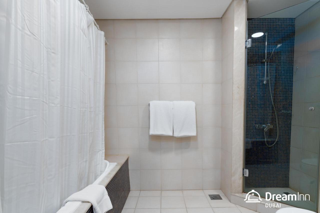 Dream Inn - Shoreline Palm Jumeirah ดูไบ ภายนอก รูปภาพ