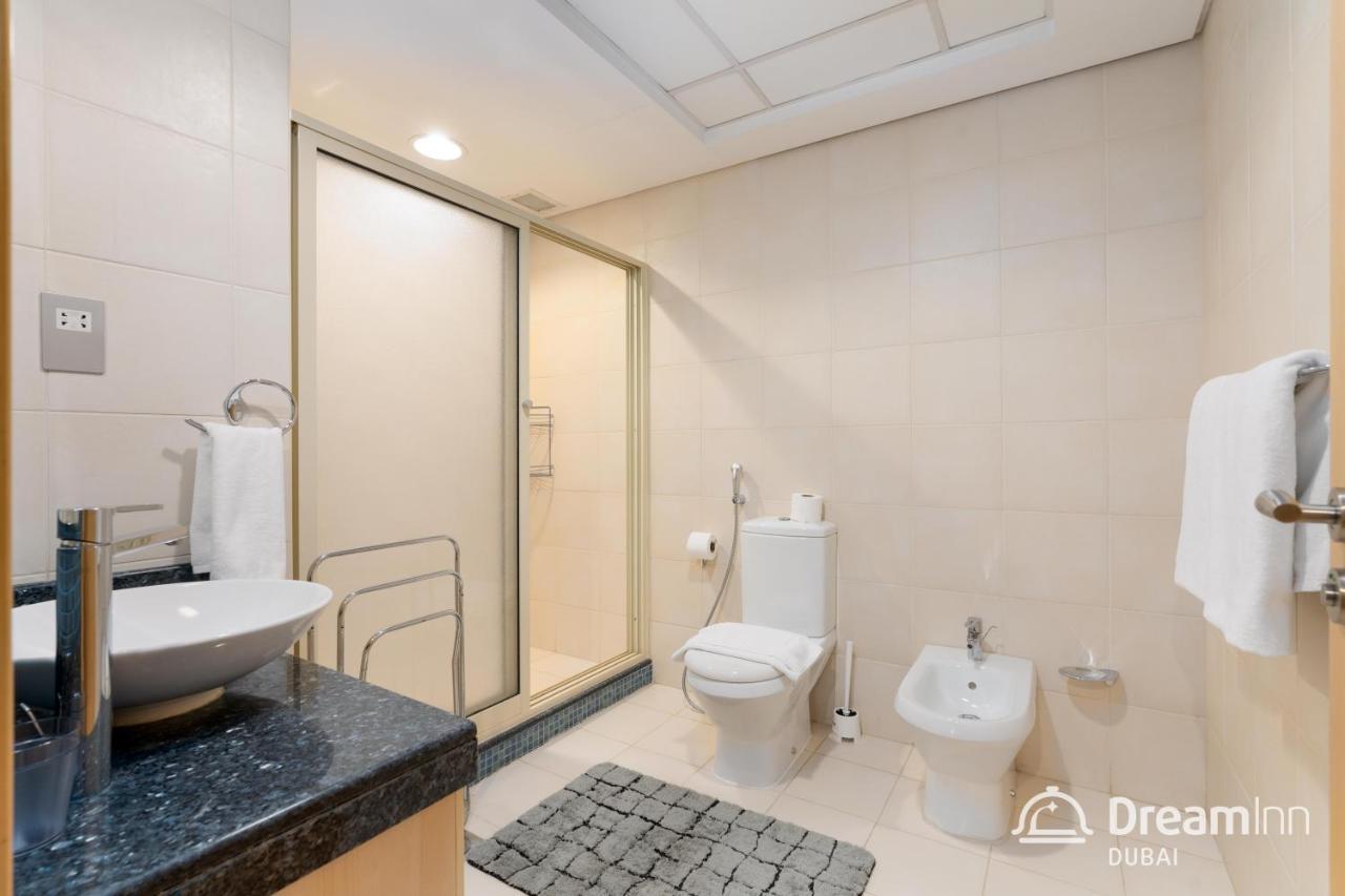 Dream Inn - Shoreline Palm Jumeirah ดูไบ ภายนอก รูปภาพ