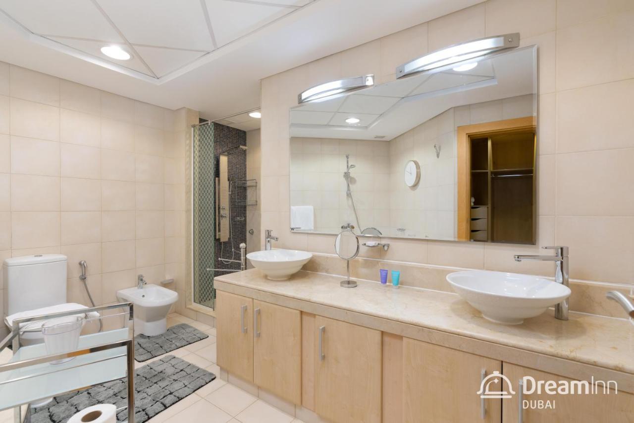 Dream Inn - Shoreline Palm Jumeirah ดูไบ ภายนอก รูปภาพ